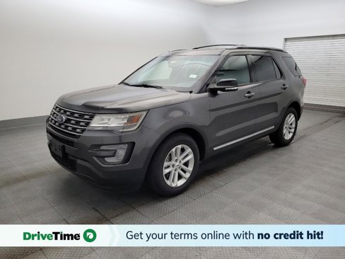 Used 2017 Ford Explorer XLT w/ Equipment Group 201A image 1