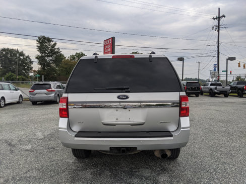 Used 2017 Ford Expedition XLT image 8