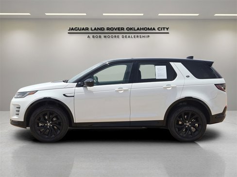 Certified 2025 Land Rover Discovery Sport Dynamic SE image 3