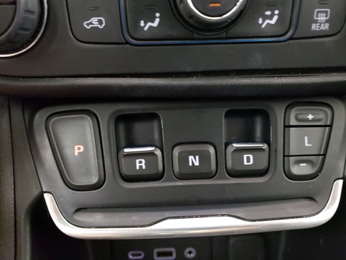 Used 2019 GMC Terrain SLE w/ Driver Convenience Package image 24