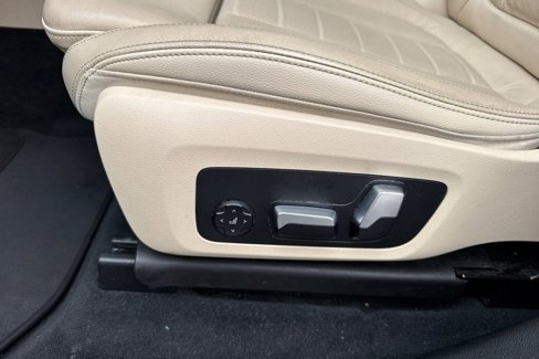 Used 2018 BMW X3 M40i image 14