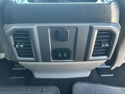 Used 2018 Ford F150 XLT w/ Trailer Tow Package image 23