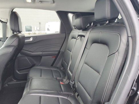 Used 2022 Ford Escape SEL image 9