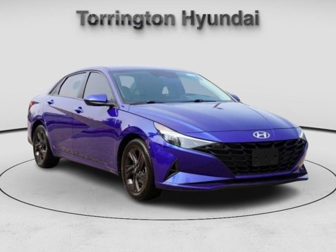 Used 2022 Hyundai Elantra SEL w/ Cargo Package image 1