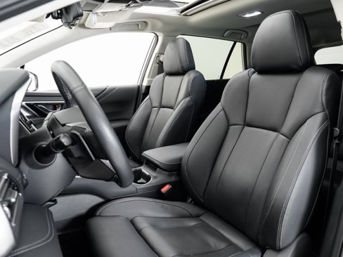 Used 2023 Subaru Outback Touring XT image 5