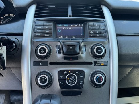 Used 2012 Ford Edge SE image 4