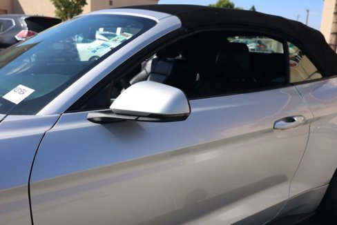 Used 2016 Ford Mustang Premium image 12