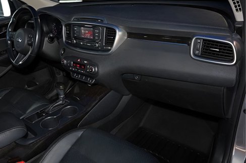 Used 2016 Kia Sorento EX w/ EX Premium Package image 23