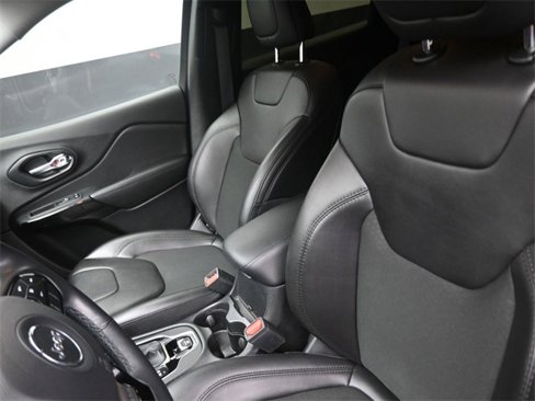 Used 2021 Jeep Cherokee Latitude Plus image 31