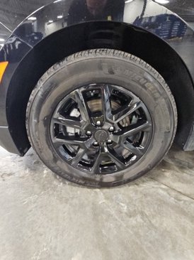 Used 2023 Chevrolet Equinox LT image 40