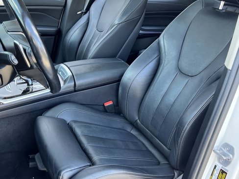 Used 2019 BMW X7 xDrive40i w/ Premium Package image 17