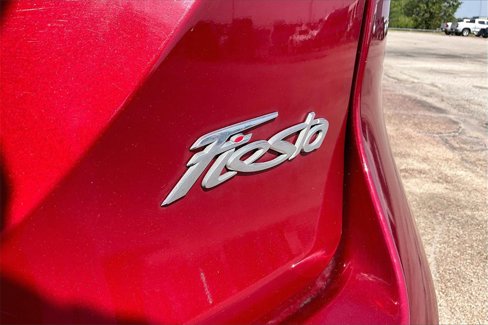 Used 2017 Ford Fiesta SE image 20