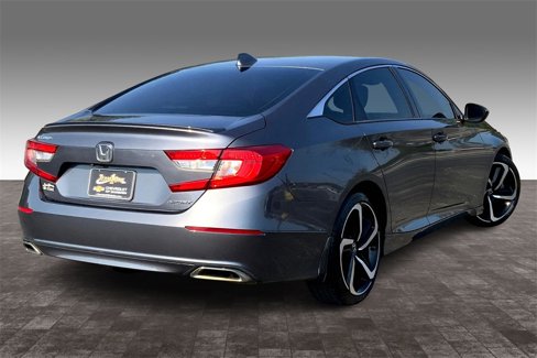 Used 2018 Honda Accord Sport image 14
