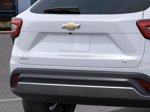 New 2026 Chevrolet Trax LT w/ LT Convenience Package image 14