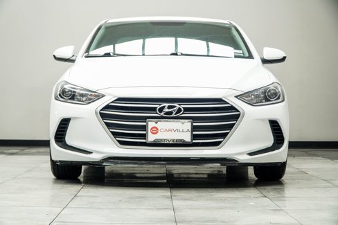 Used 2017 Hyundai Elantra SE image 7