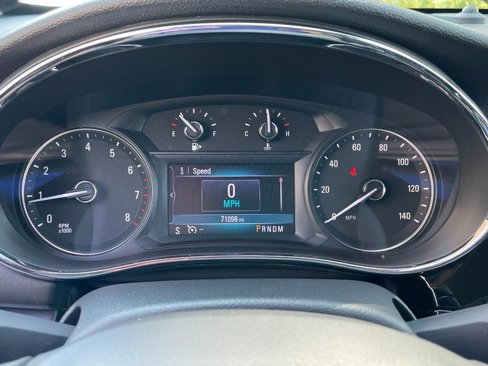 Used 2021 Buick Encore Preferred w/ Safety Package image 28