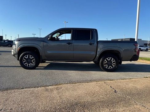 Used 2022 Nissan Frontier S w/ Technology Package image 2