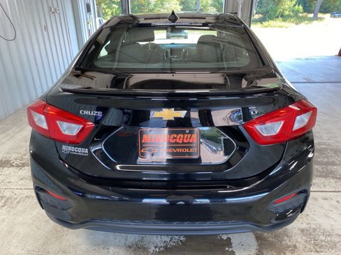 Used 2017 Chevrolet Cruze LT w/ Convenience Package image 8