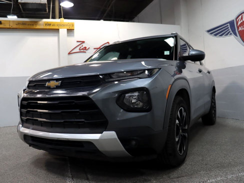 Used 2021 Chevrolet TrailBlazer LT w/ Premium Seating Package image 1