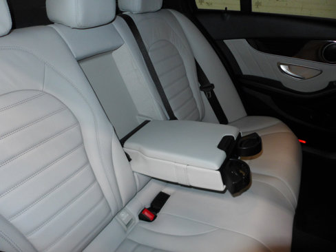 Used 2018 Mercedes-Benz C 300 Sedan image 52