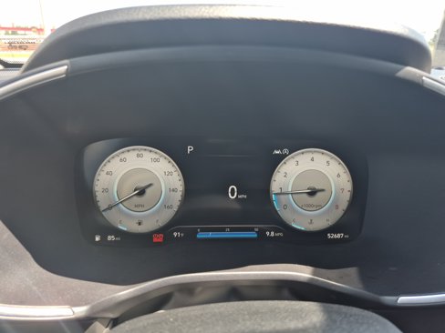 Used 2021 Hyundai Santa Fe Limited image 17
