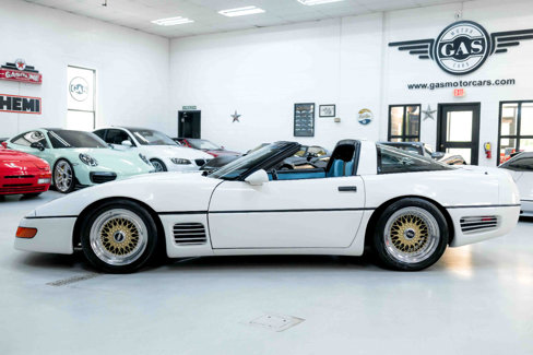 Used 1987 Chevrolet Corvette Coupe image 7