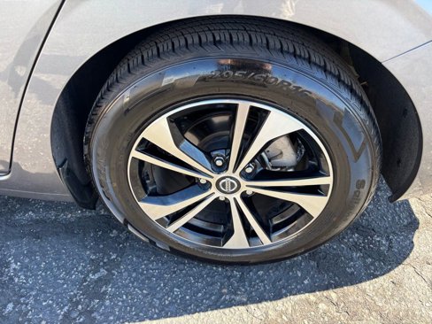 Used 2023 Nissan Sentra SV image 18