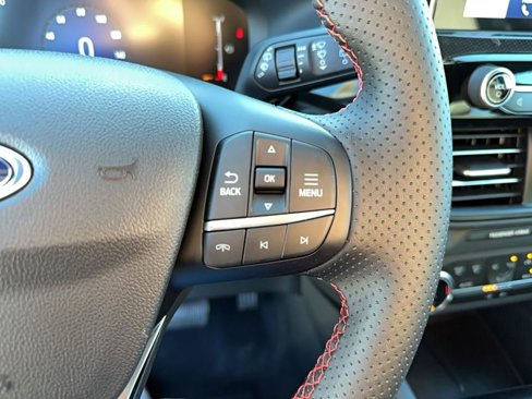 New 2025 Ford Escape ST-Line w/ Equipment Group 301A image 18