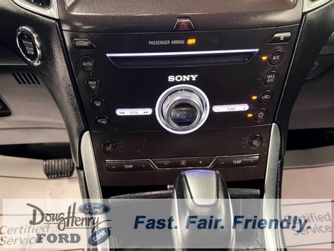 Used 2017 Ford Edge Titanium w/ Technology Package image 44