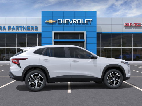 New 2026 Chevrolet Trax RS w/ Sunroof Package image 5