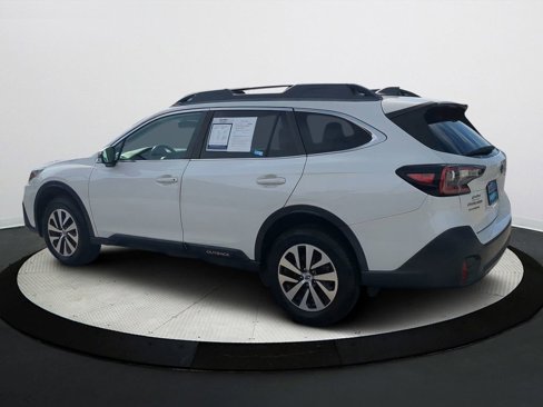 Used 2022 Subaru Outback Premium image 6