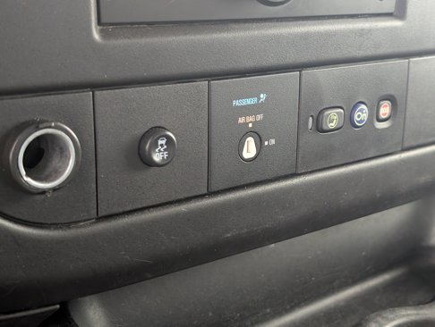 Used 2016 Chevrolet Express 3500 LT w/ LT Preferred Equipment Group image 22