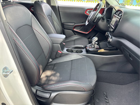 Used 2021 Kia Soul Turbo image 33