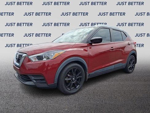 Used 2020 Nissan Kicks SV image 3