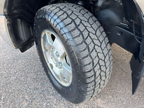 Used 2012 Toyota Tundra 4x4 CrewMax image 47