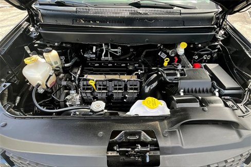 Used 2020 Dodge Journey SE w/ SE Popular Equipment Group image 9