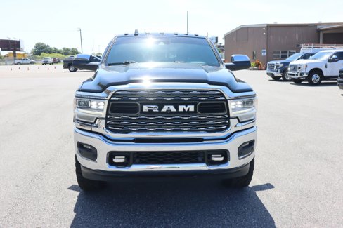 Used 2019 RAM 3500 Limited image 3