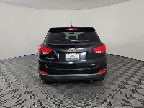 Used 2015 Hyundai Tucson GLS image 9