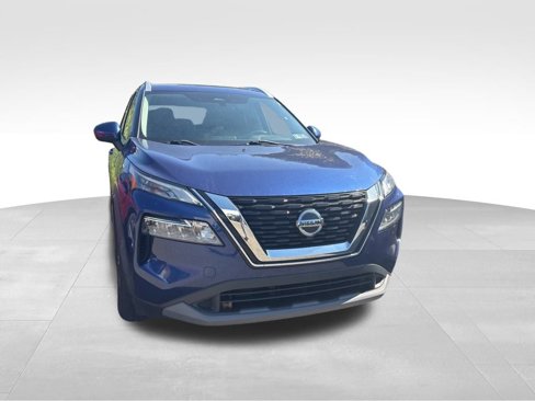 Used 2021 Nissan Rogue SV w/ Premium Package image 12