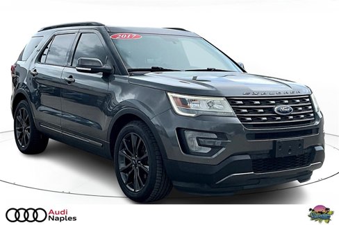 Used 2017 Ford Explorer XLT w/ Equipment Group 202A image 1