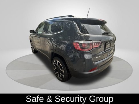 Used 2017 Jeep Compass Limited w/ Navigation Group image 5