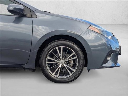 Used 2016 Toyota Corolla LE image 21