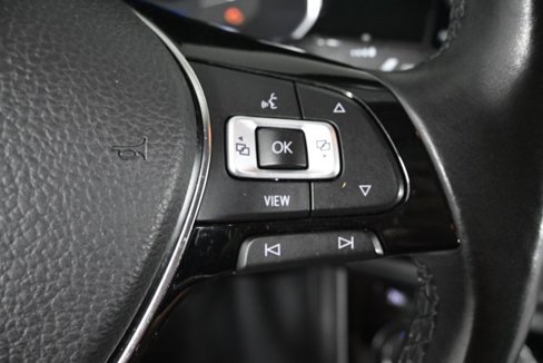 Certified 2019 Volkswagen Jetta SEL image 22