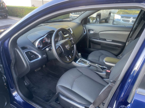 Used 2013 Dodge Avenger SE image 10