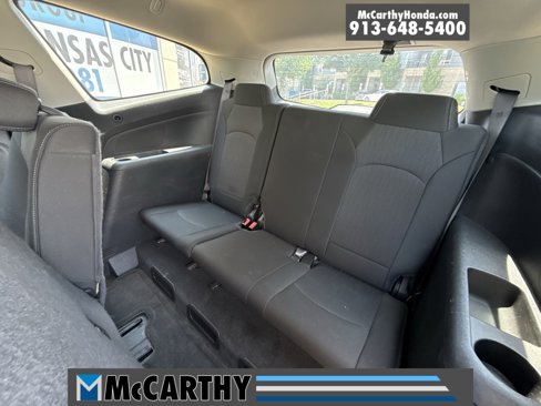 Used 2015 Chevrolet Traverse LT w/ Style and Technology Package image 32