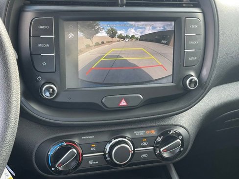 Used 2024 Kia Soul LX w/ Option Group 015 image 16