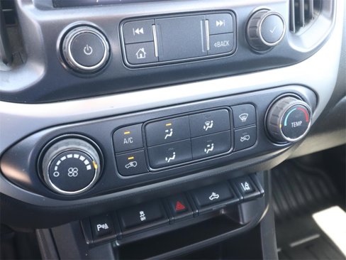Used 2022 Chevrolet Colorado LT w/ Fleet Safety Package image 18