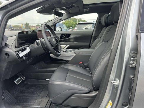 New 2025 Cadillac Optiq Sport 2 w/ LPO, Floor Liner Package image 16