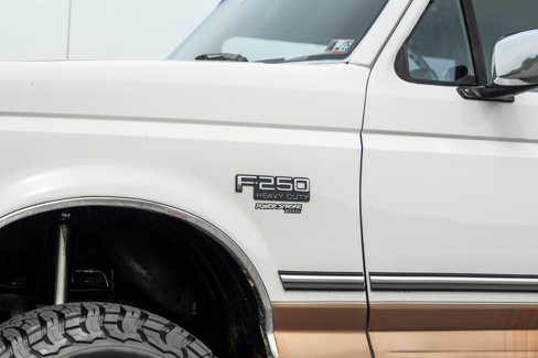 Used 1997 Ford F250 XLT image 16