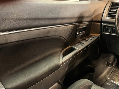 Used 2022 Mitsubishi Outlander Sport LE image 31